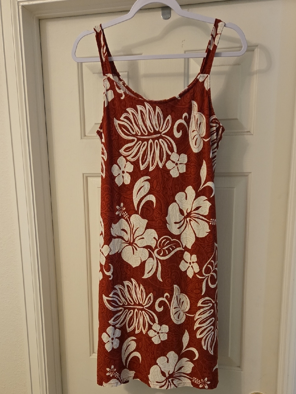 Hilo Hattie Vintage Women's Red And White Hawaiian Dress